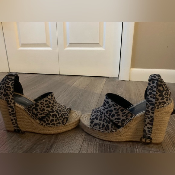 Treasure & Bond Sannibel Platform Wedge Sandal , Size 7, Great Condition - Picture 13 of 15